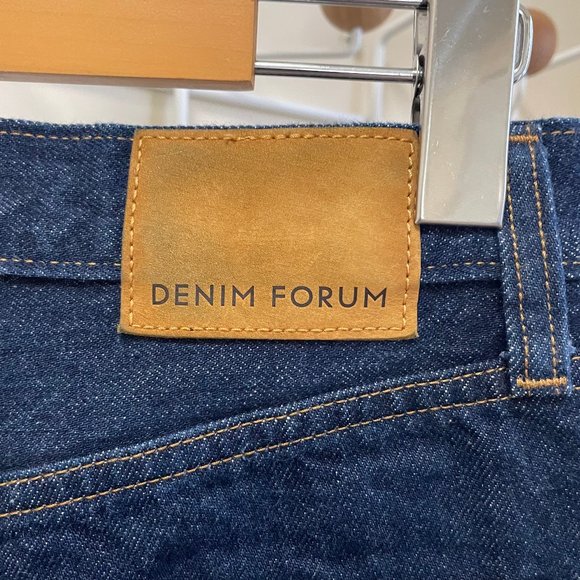 Aritzia Denim Forum - Coco High Rise Wide Leg - 27 x  33L - Picture 2 of 8